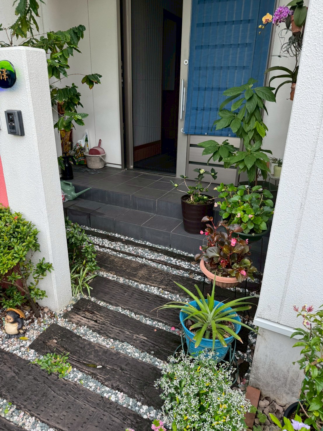 ご自宅床の施工 沖縄タイル