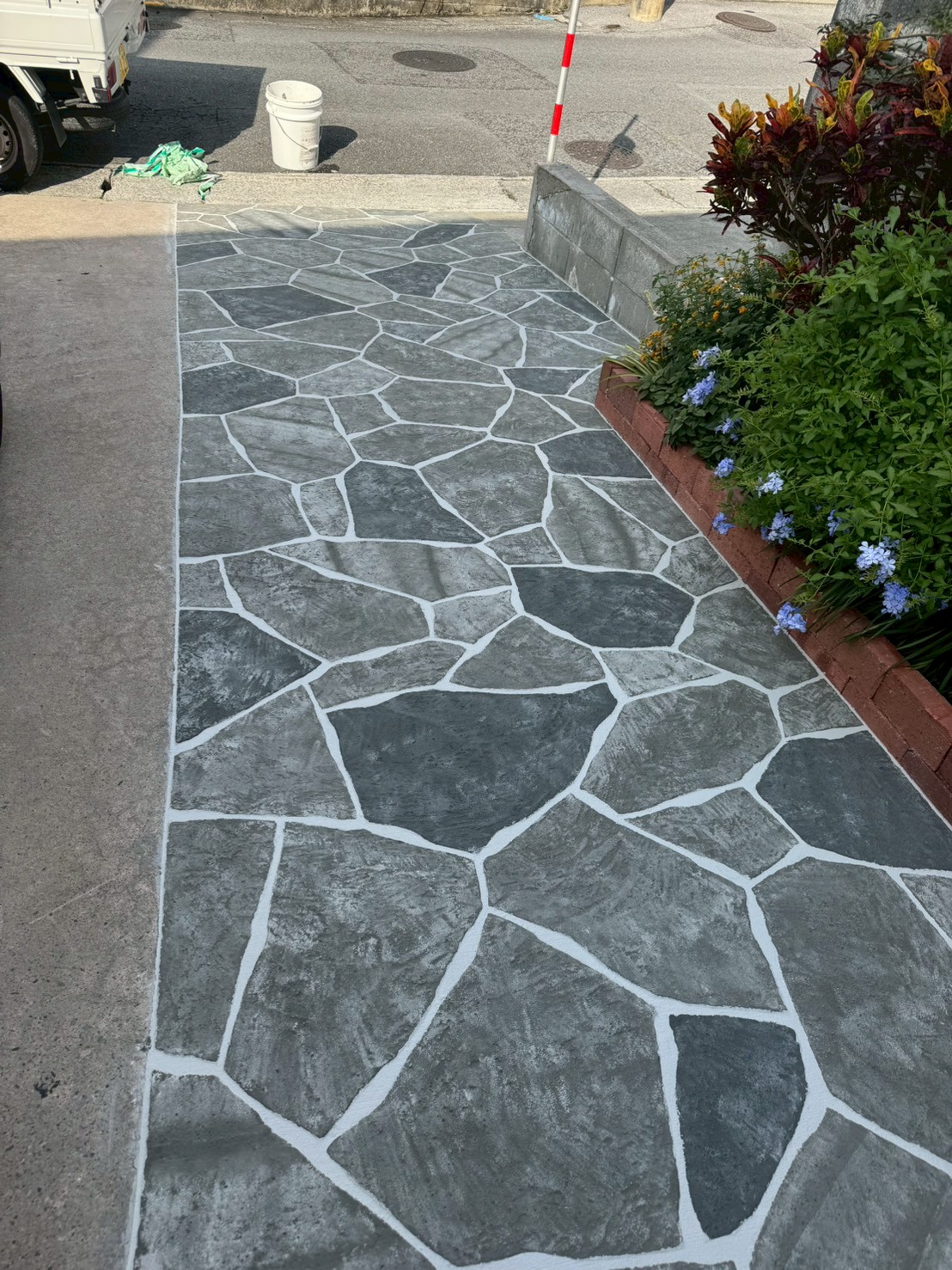 ローラーストーン ご自宅床の施工