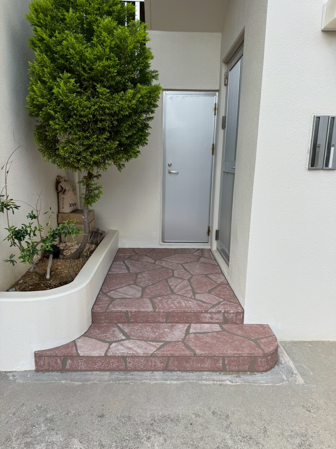 ローラーストーン施工